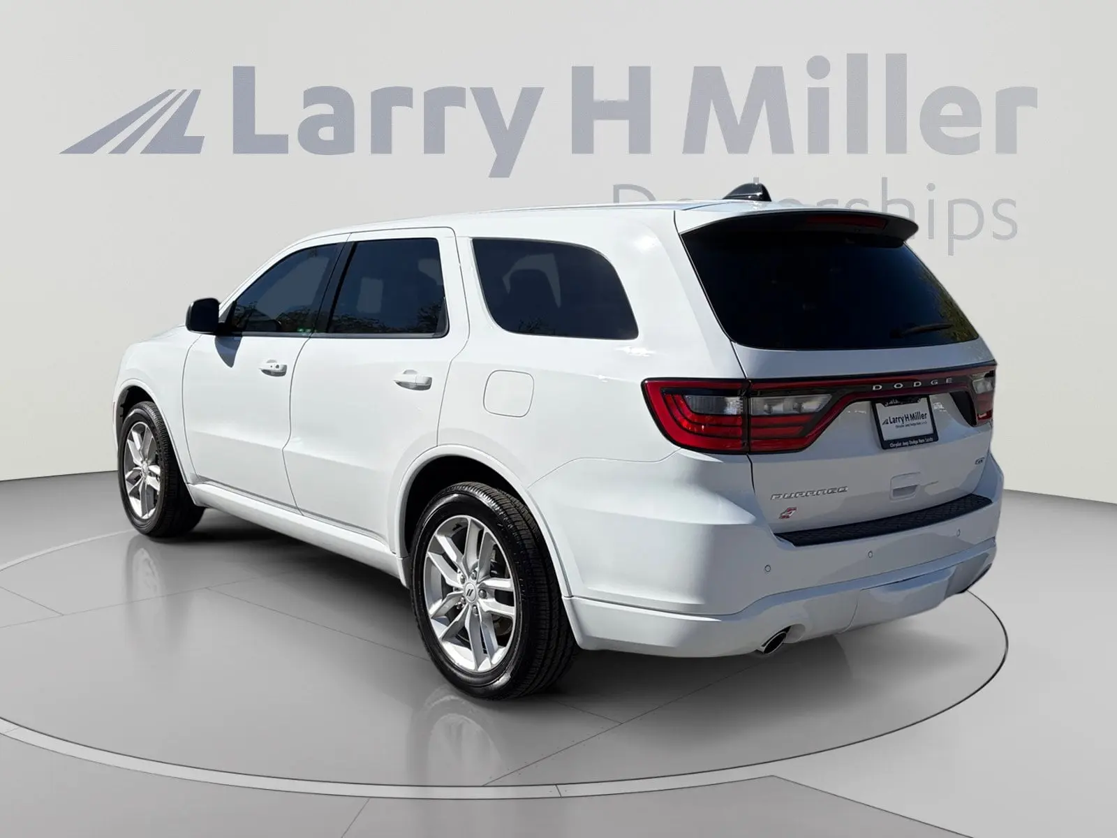 2026 Dodge Durango GT AWD photo 3