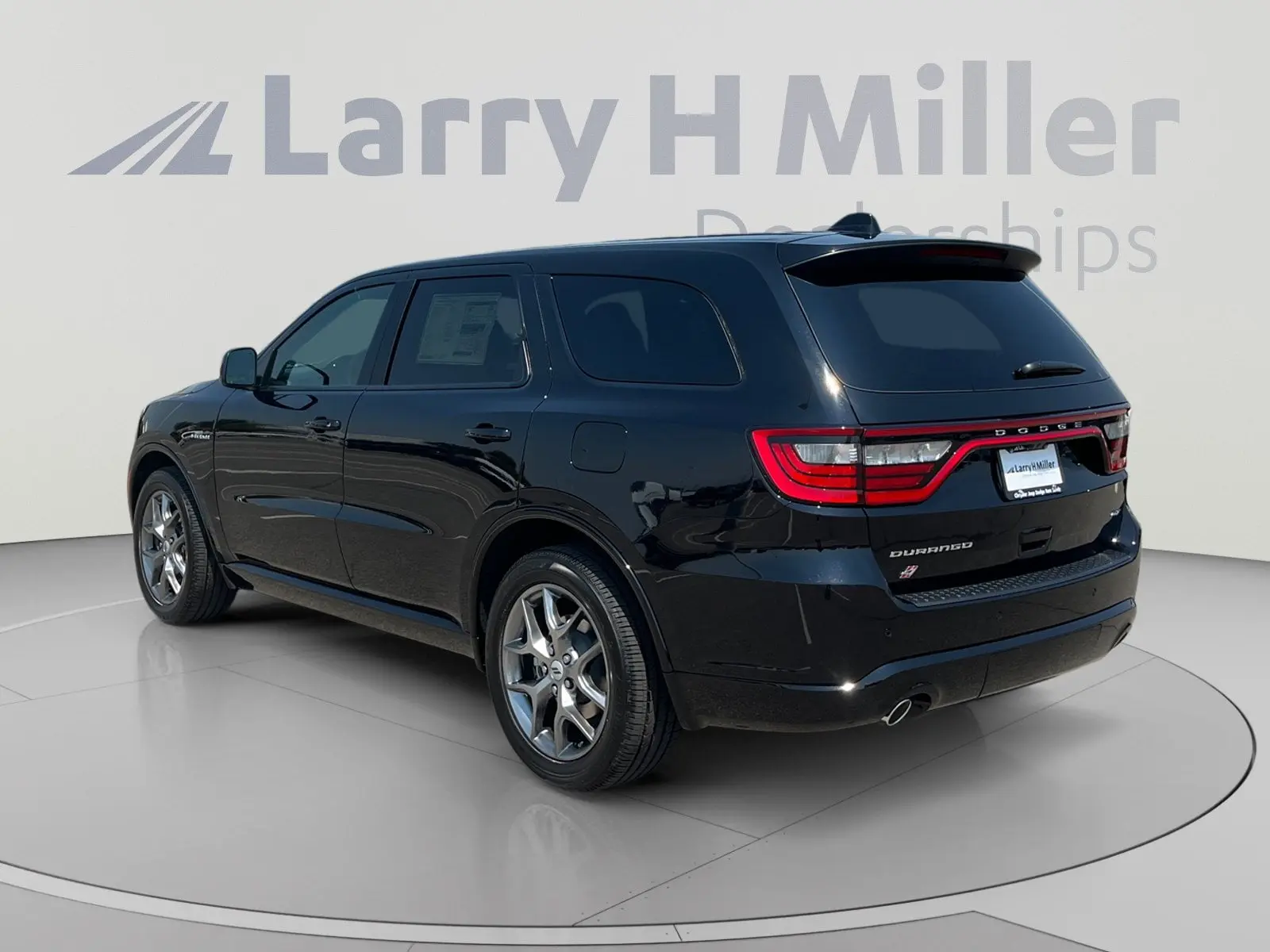 2026 Dodge Durango HEMI V8 GT AWD photo 3