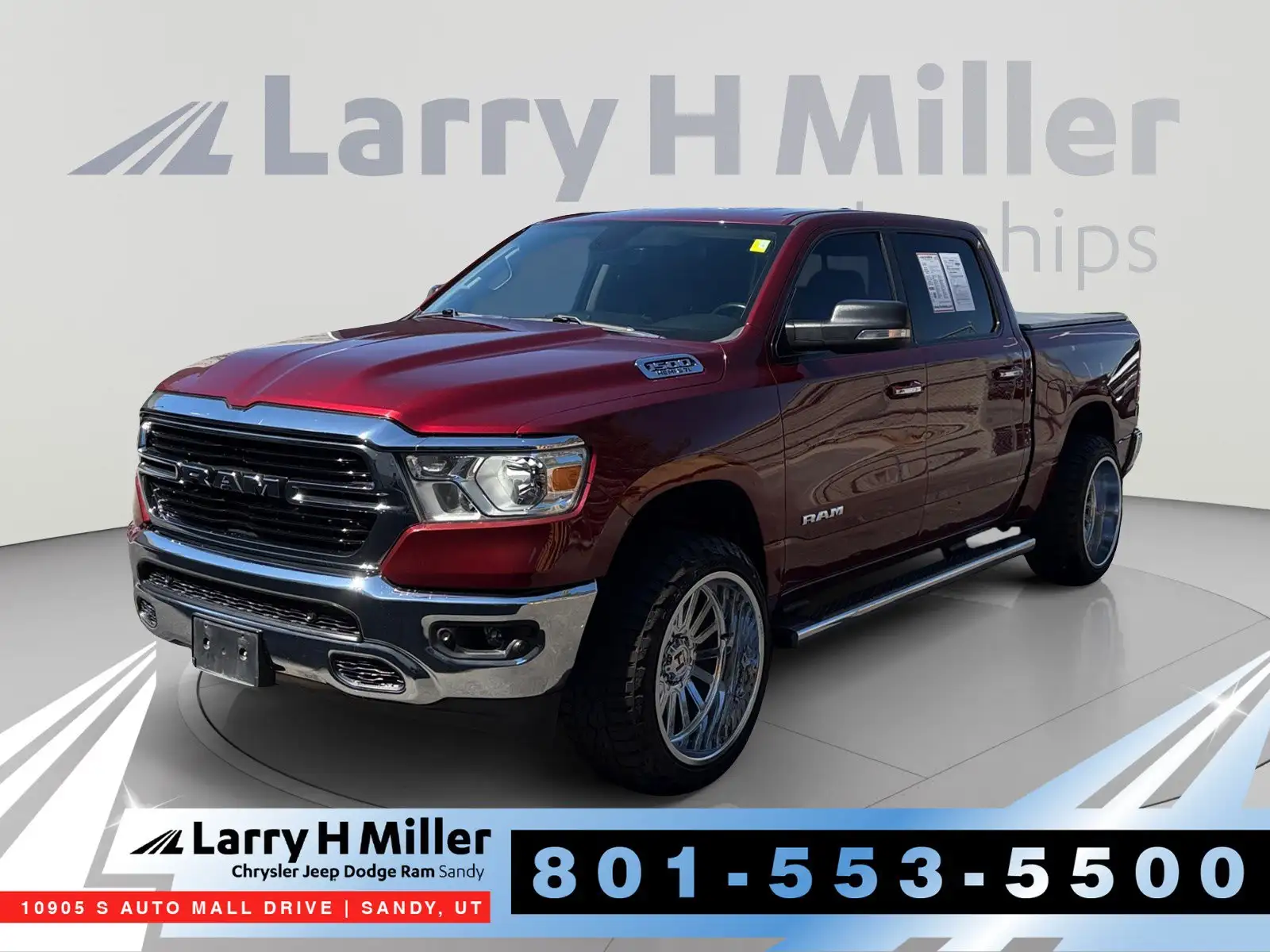 2019 RAM 1500 Big Horn/Lone Star 4WD Crew Cab 5'7's photo