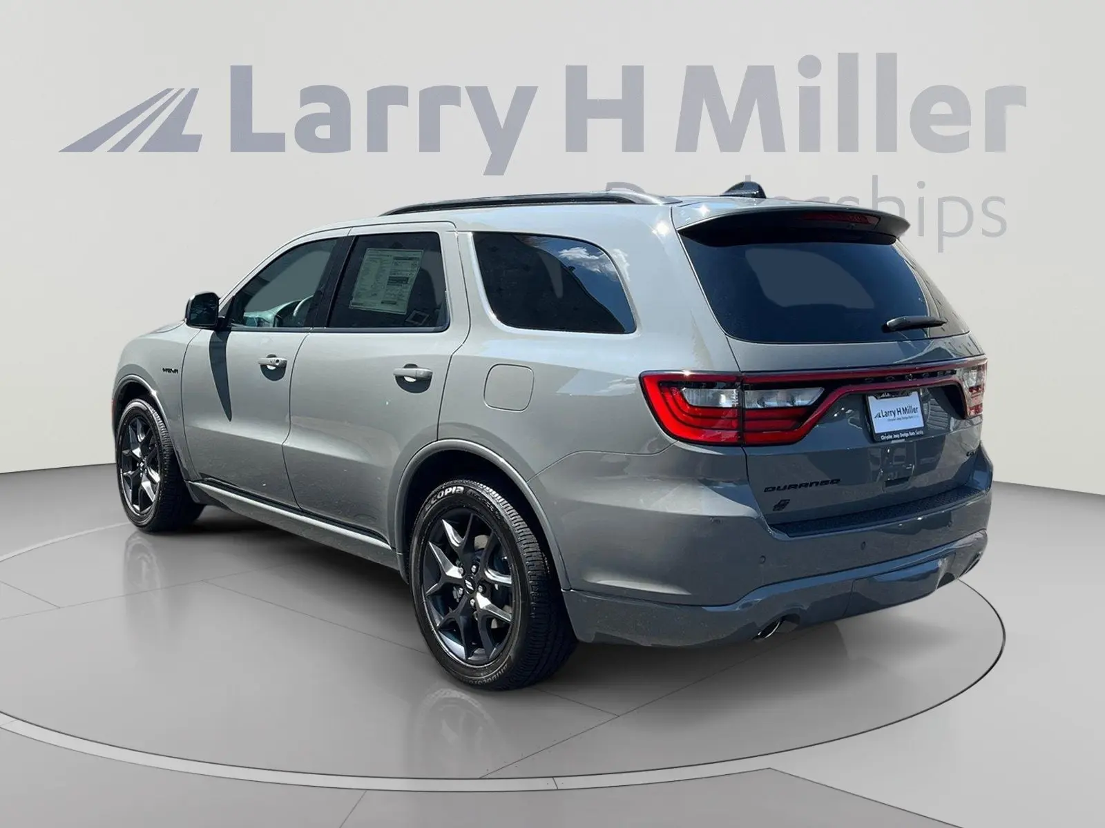 2026 Dodge Durango HEMI V8 GT AWD Plus photo 3