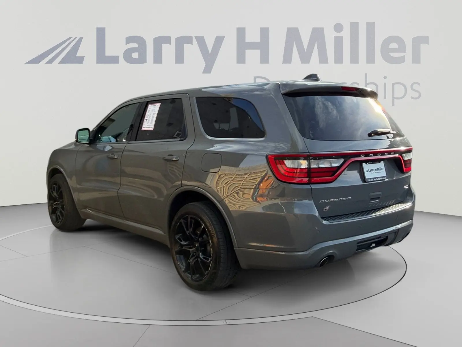 2020 Dodge Durango R/T AWD photo 3