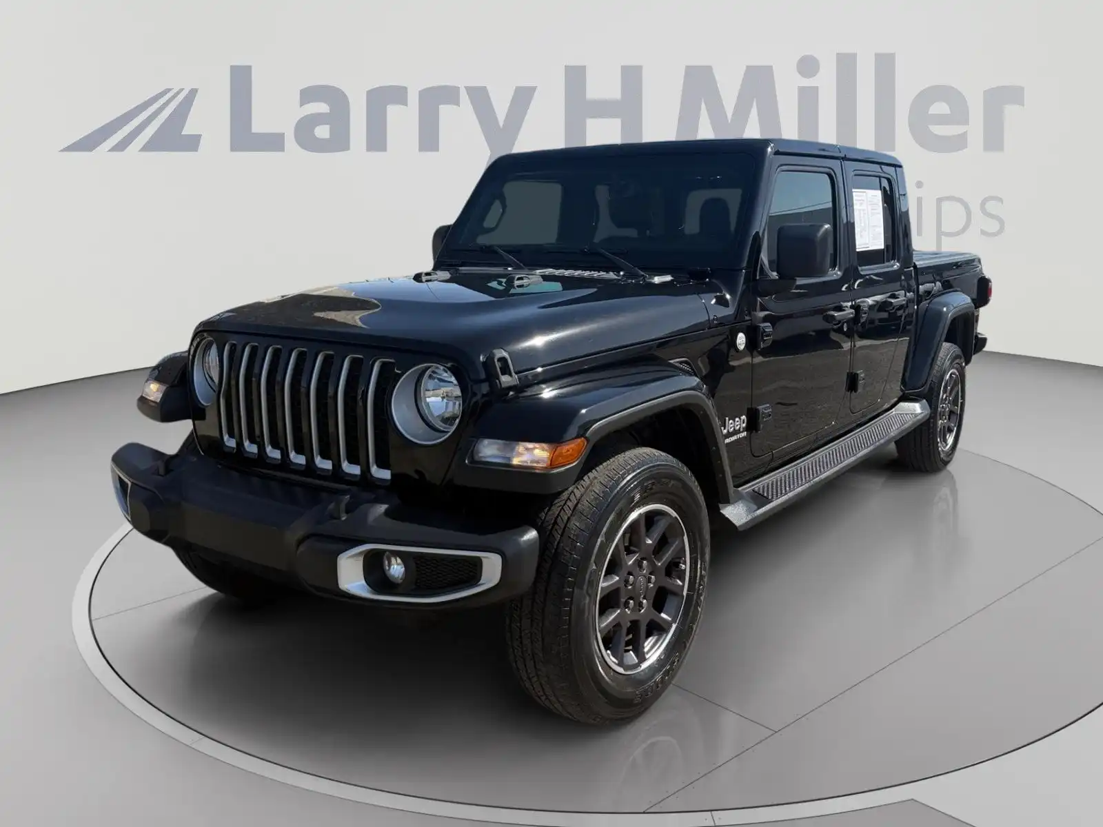2021 Jeep Gladiator Overland's photo
