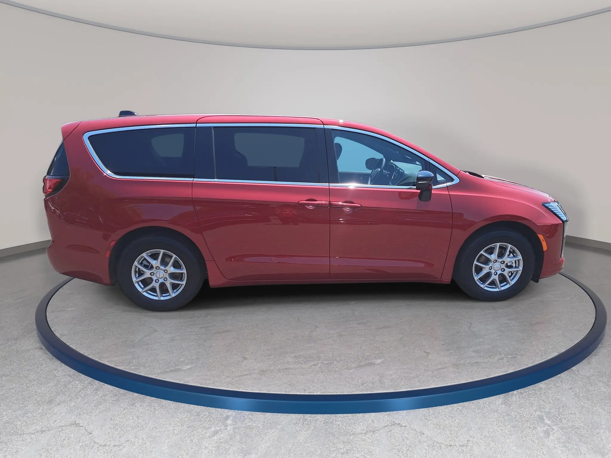 2027 Chrysler Pacifica Select photo 4