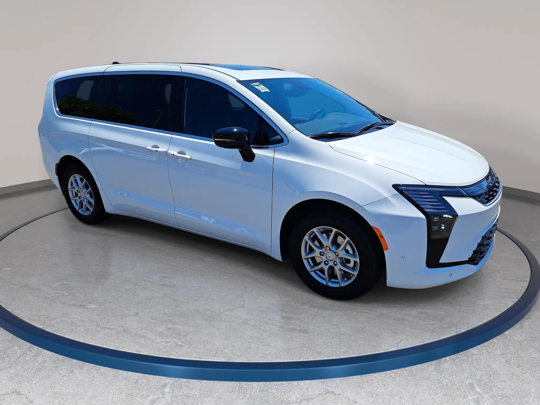 2027 Chrysler Pacifica Select photo 3