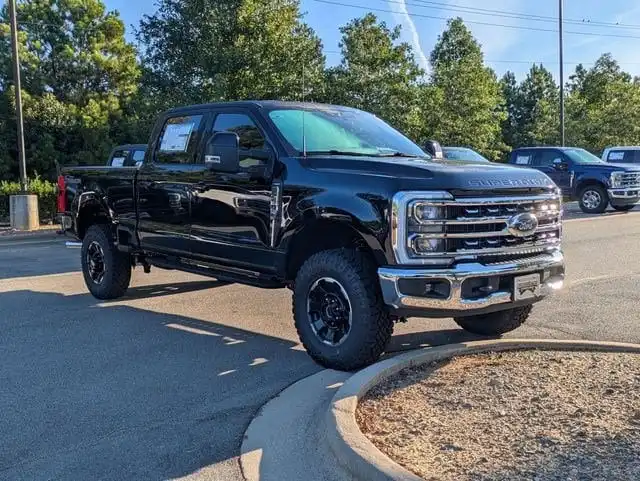 2026 Ford F-250 Lariat 4WD Crew Cab 6-3/4' Box's photo