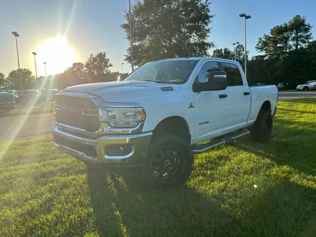 2023 RAM 2500 Big Horn 4WD Crew Cab SWB's photo