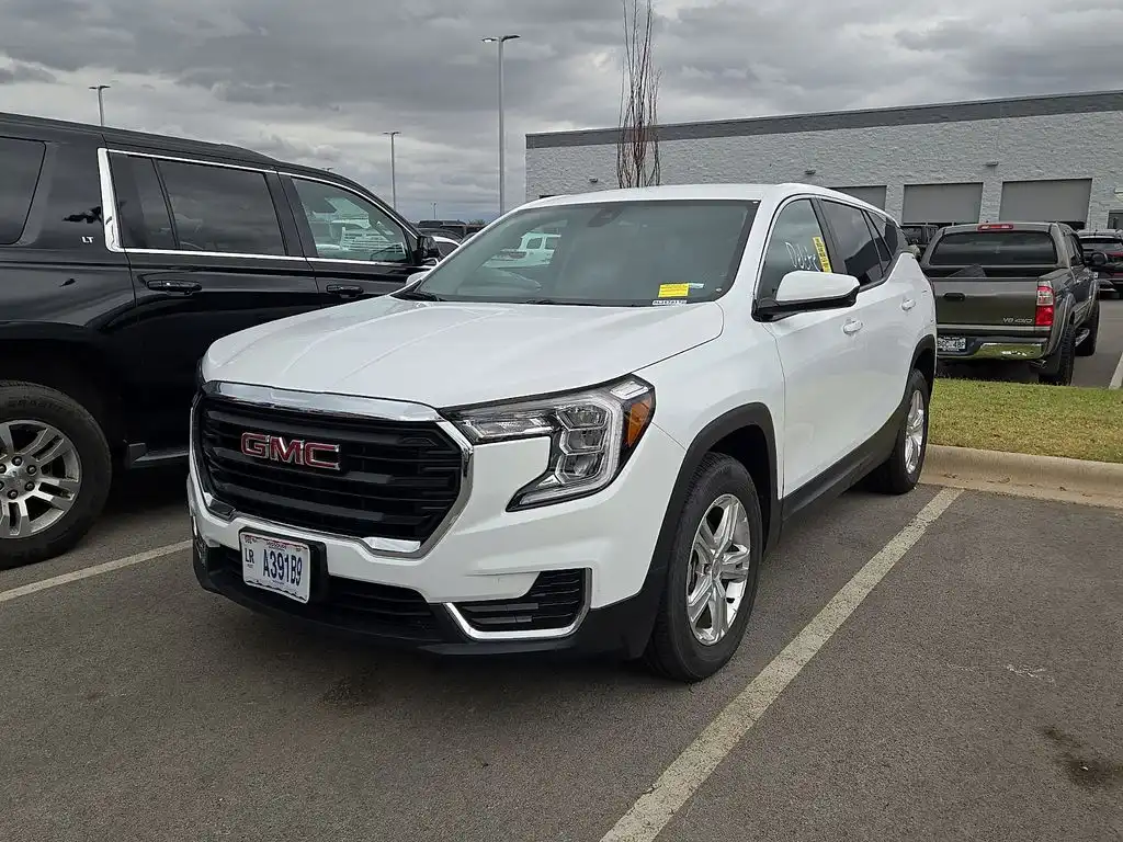 2024 GMC Terrain SLE AWD's photo