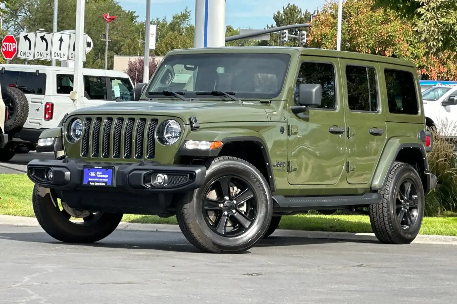 2021 Jeep Wrangler Sahara Altitude's photo
