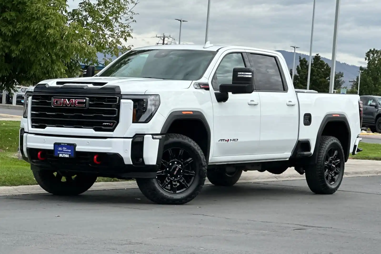 2025 GMC Sierra AT4 4WD Crew Cab Standard Box's photo