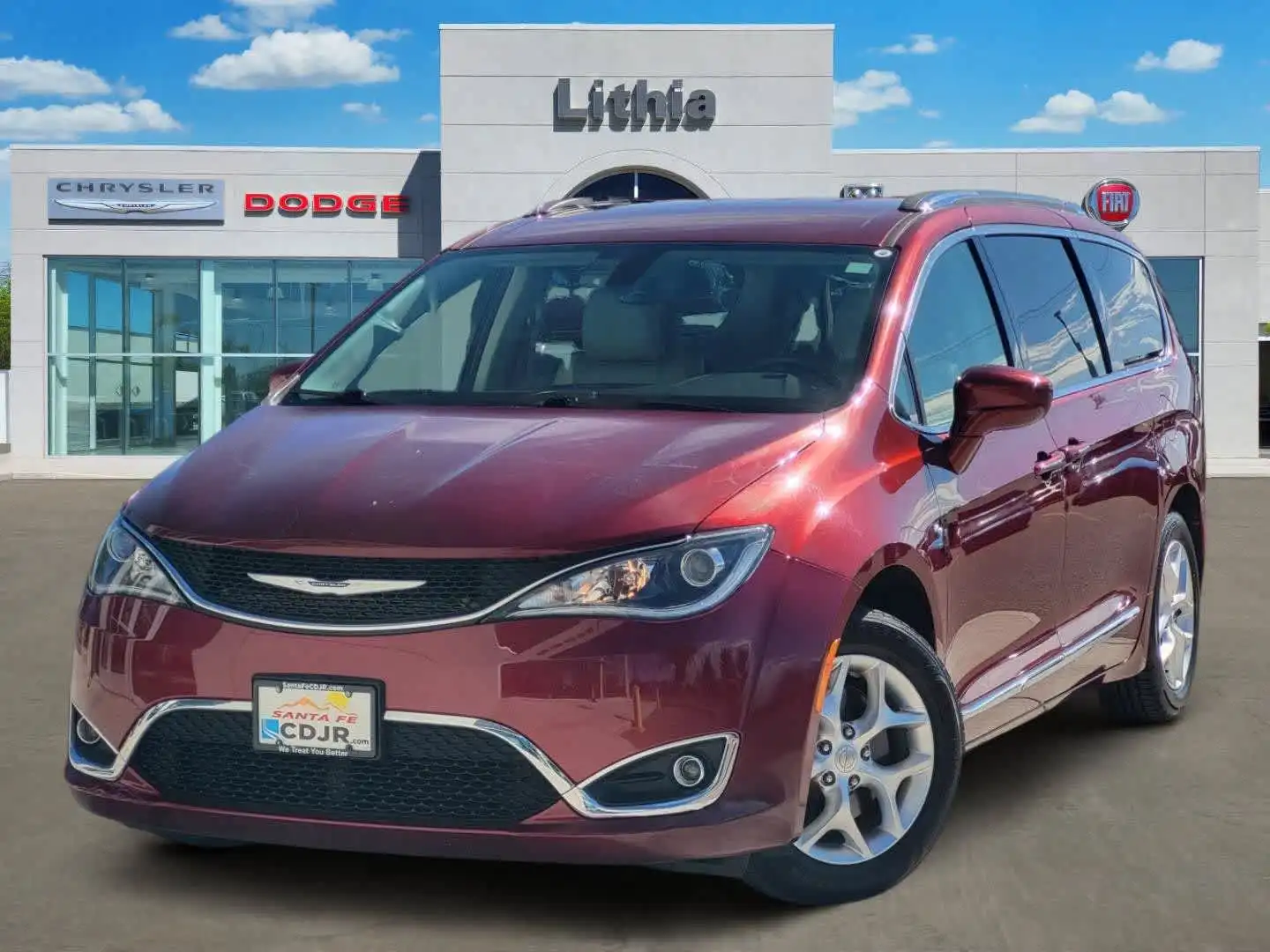 2020 Chrysler Pacifica Touring L Plus's photo