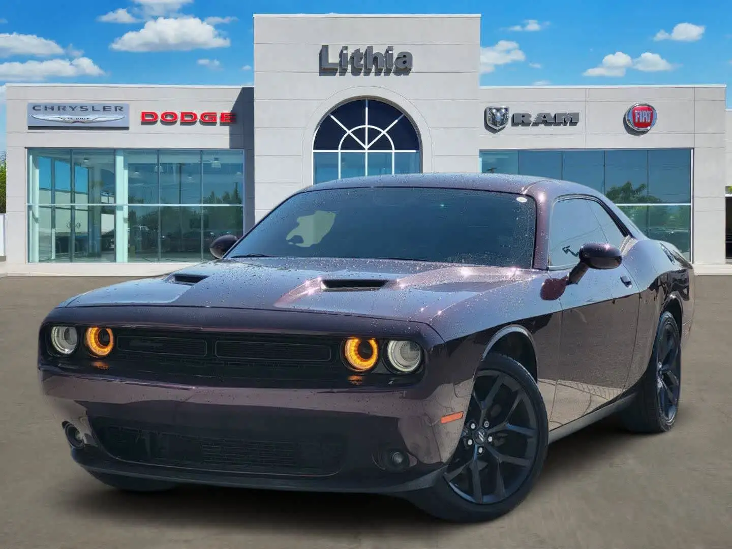 2021 Dodge Challenger SXT Auto photo 1