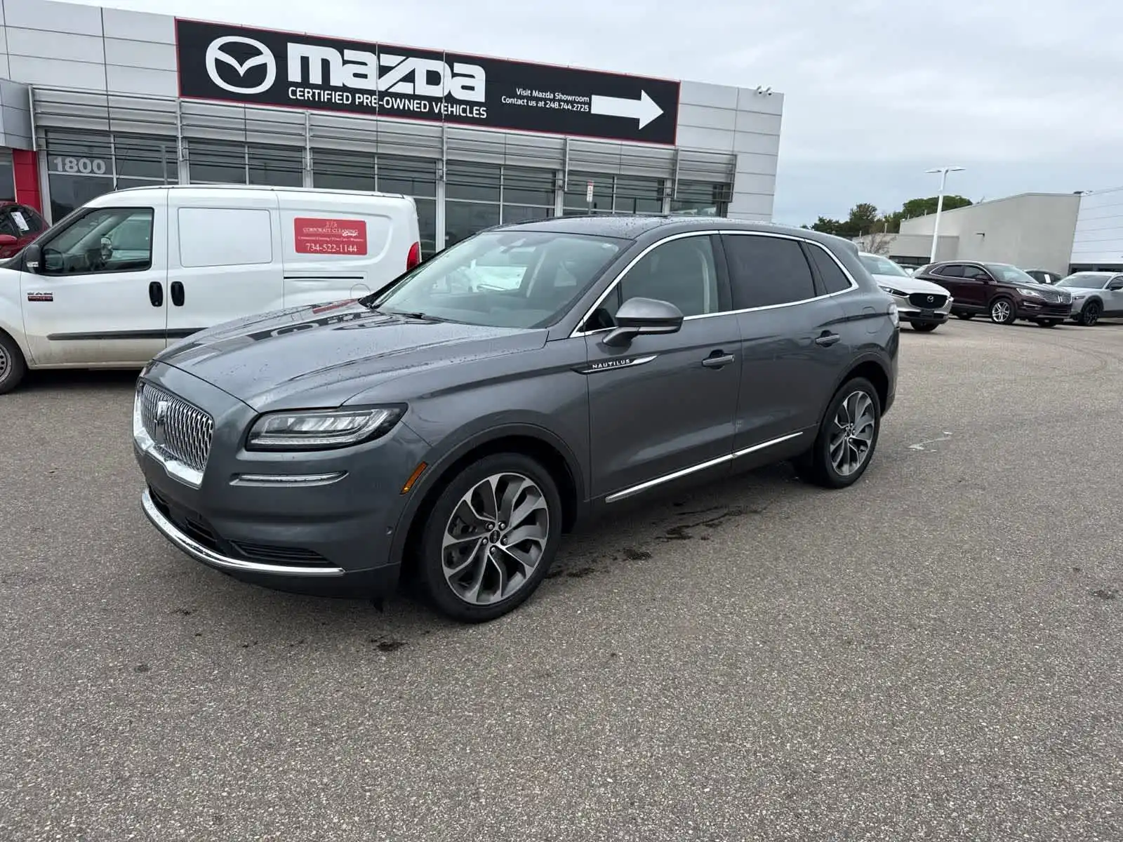 2022 Lincoln Nautilus Reserve AWD's photo