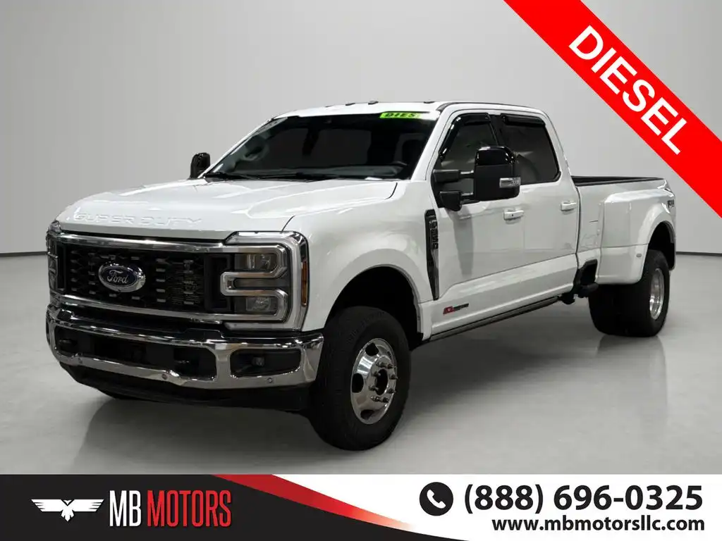 2025 Ford F-350 Lariat 4WD Crew Cab DRW 176 in's photo