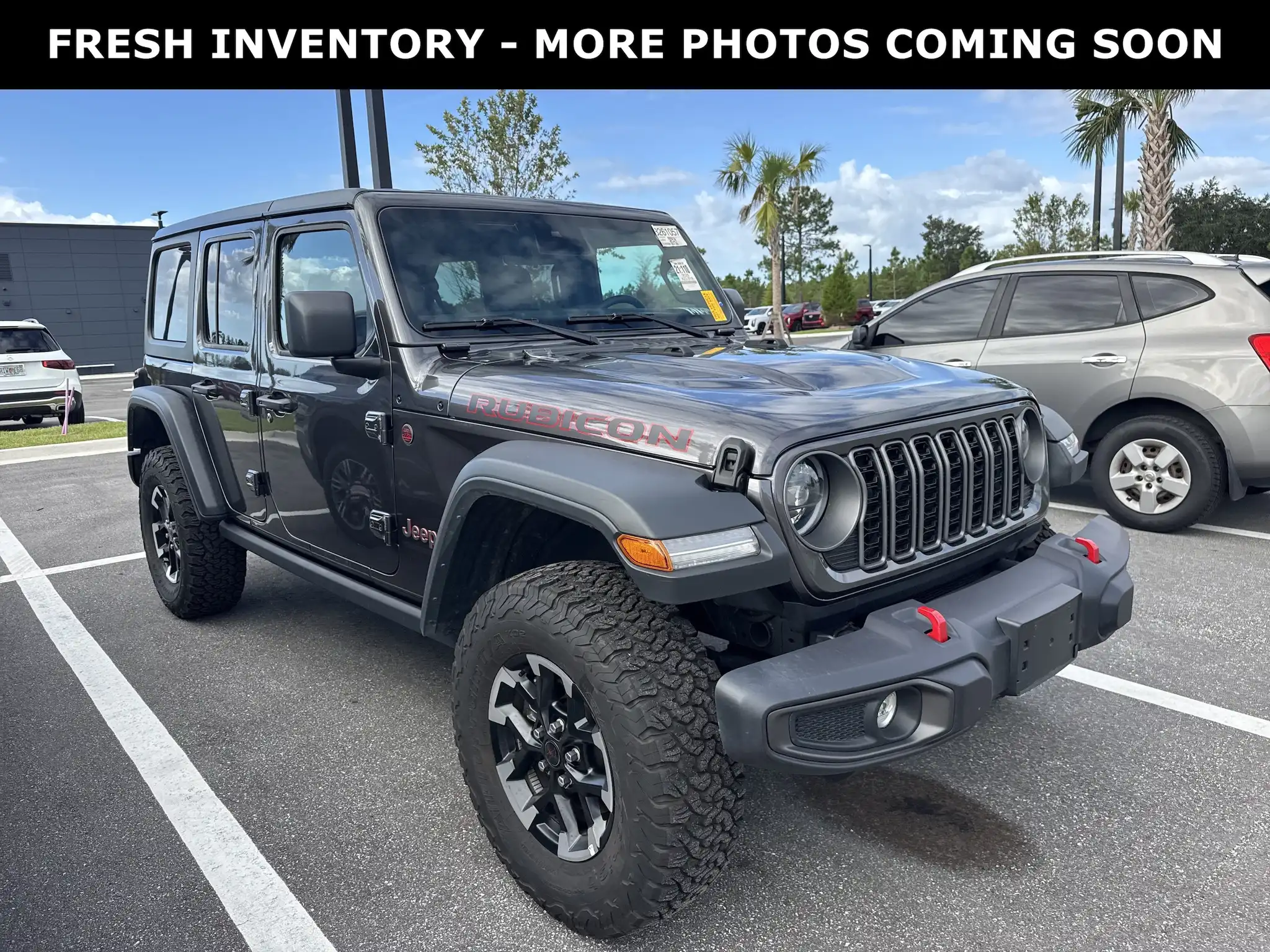 2025 Jeep Wrangler Rubicon's photo