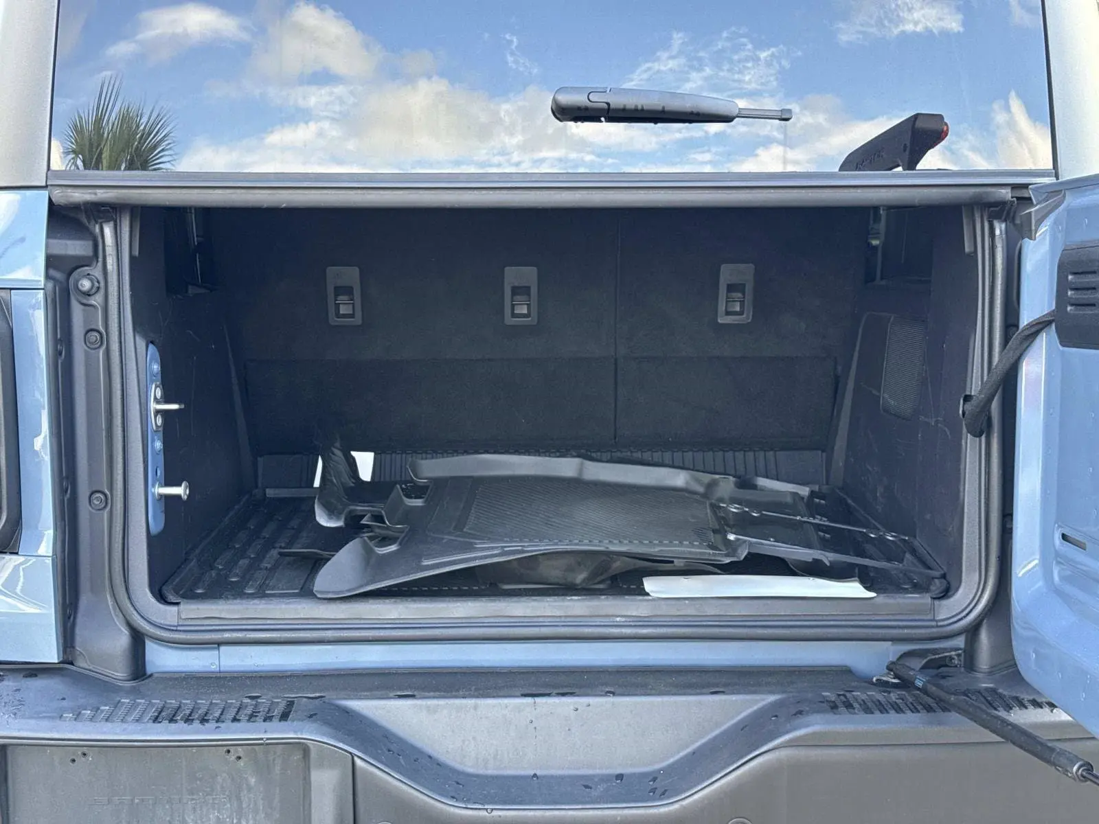 2023 Ford Bronco Raptor 4WD photo 5