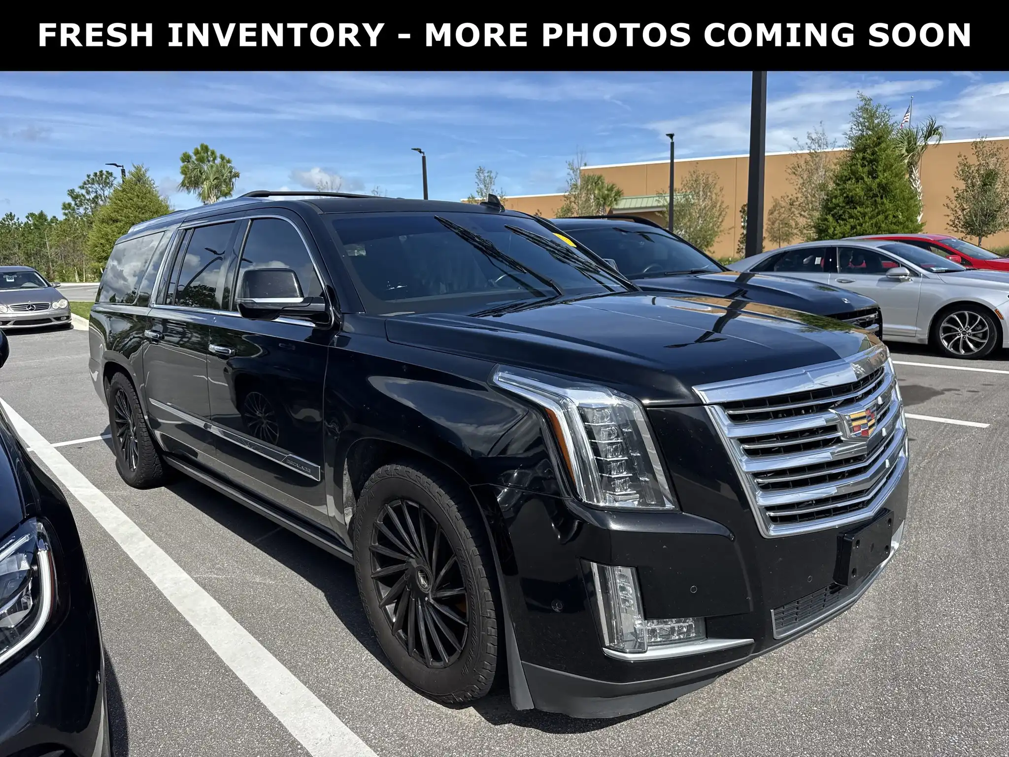 2017 Cadillac Escalade ESV Platinum AWD's photo