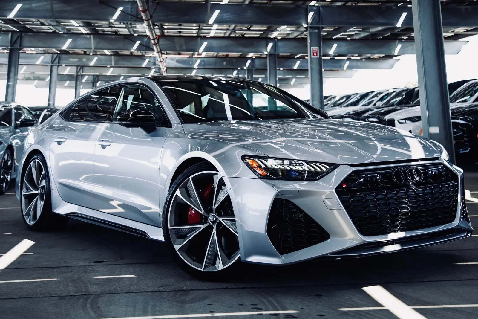 2021 Audi RS7 Base photo 3
