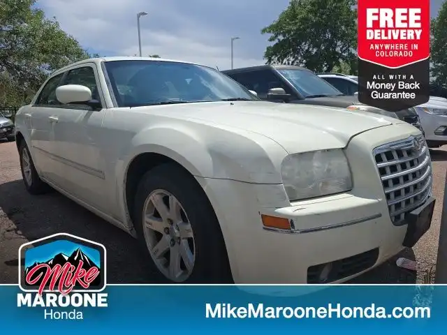 2006 Chrysler 300 Touring's photo