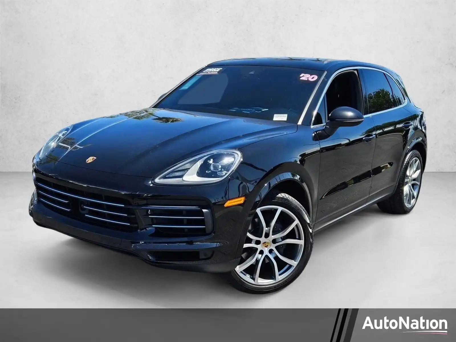 2020 Porsche Cayenne Base's photo