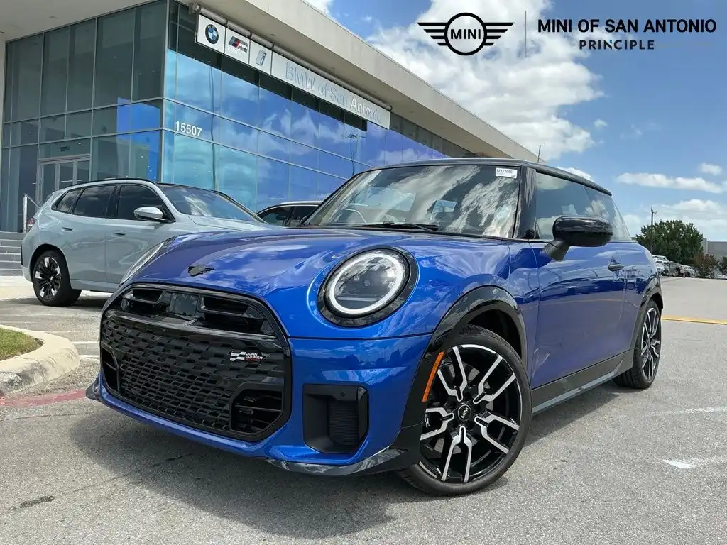 2026 MINI Hardtop Cooper S's photo