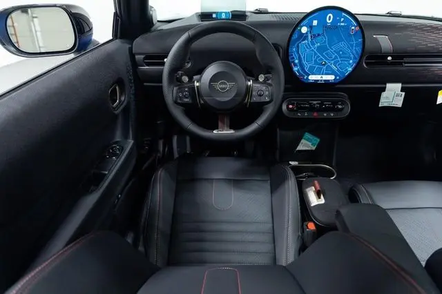 2026 MINI Hardtop Cooper S photo 3