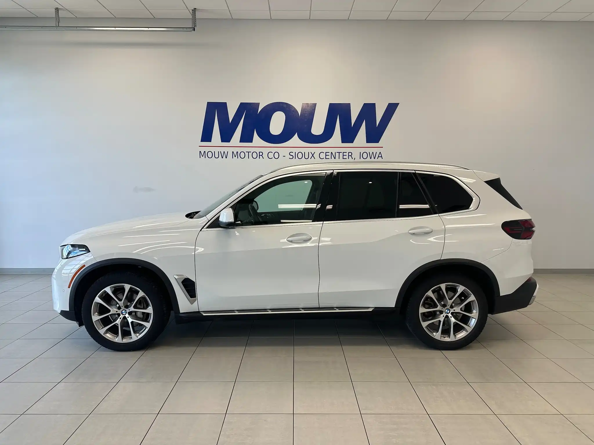 2024 BMW X5 xDrive40i's photo