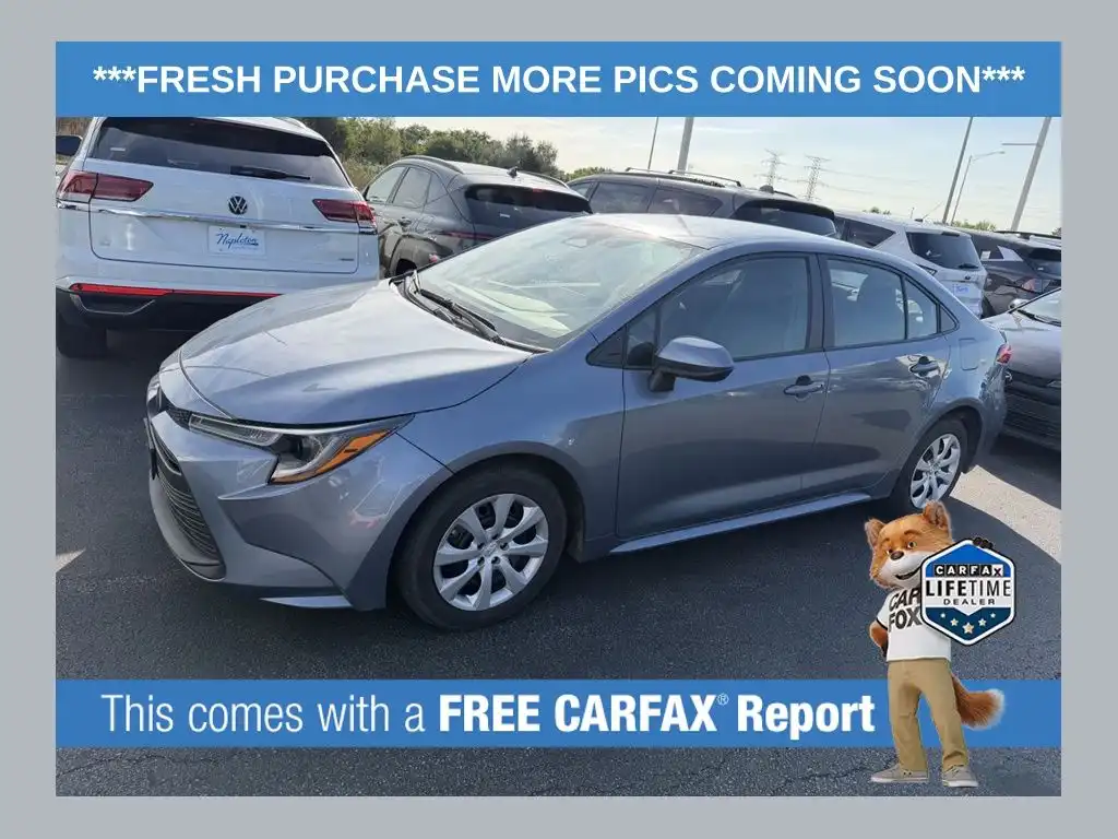 2025 Toyota Corolla LE CVT's photo