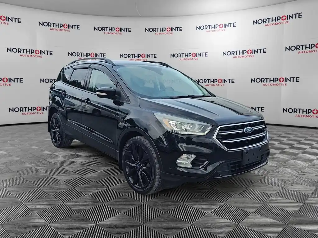 2017 Ford Escape Titanium 4WD's photo