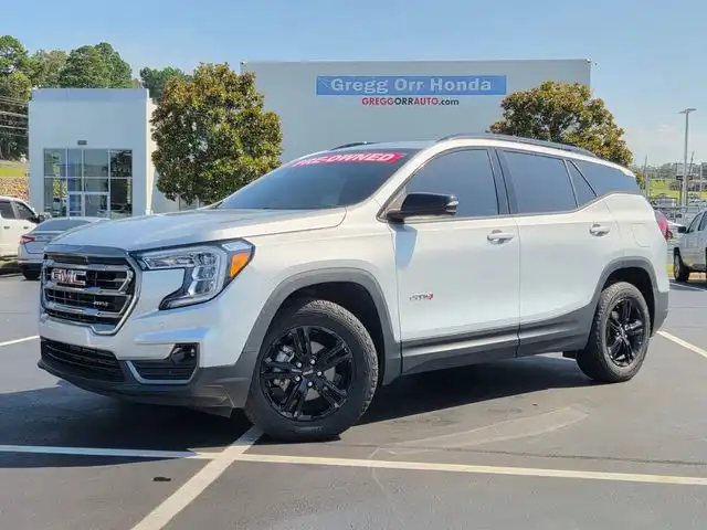 2022 GMC Terrain AT4 AWD's photo