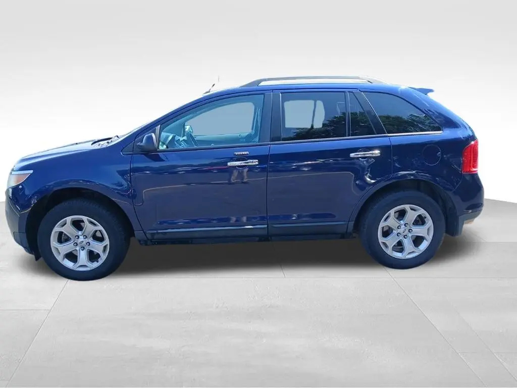 2011 Ford Edge SEL photo 3