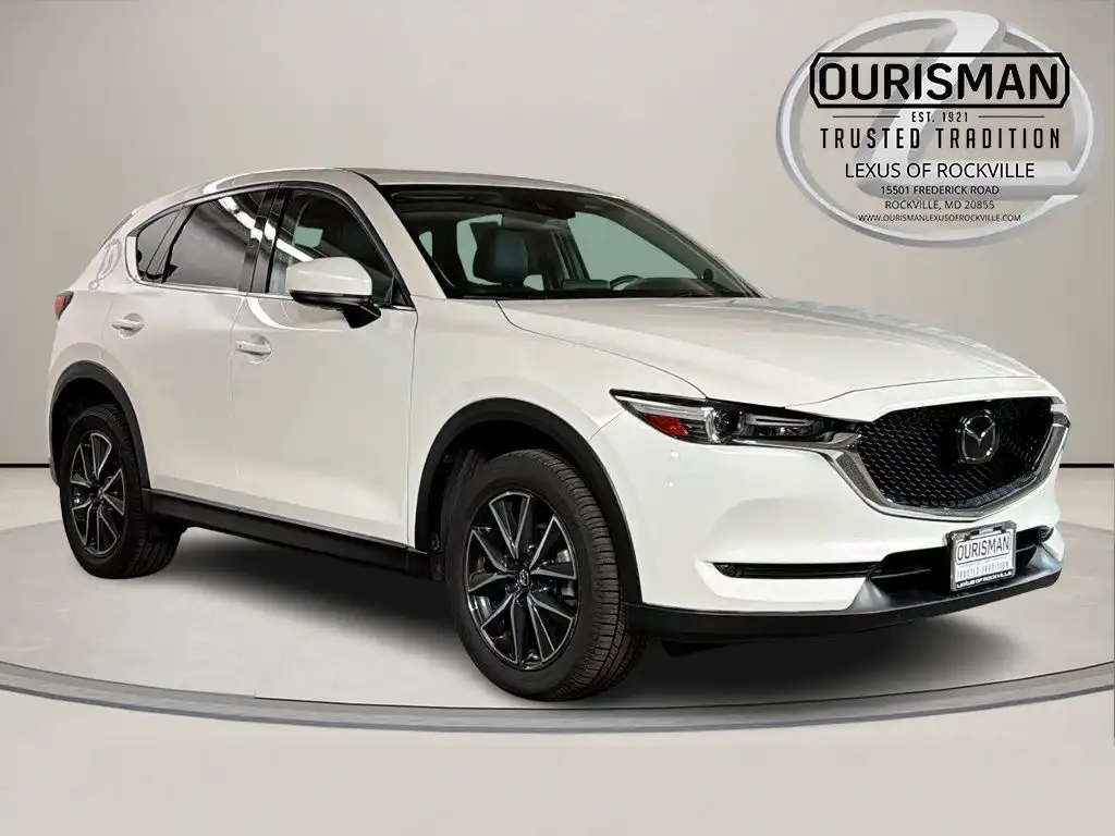 2017 Mazda CX-5 Grand Touring AWD Auto's photo