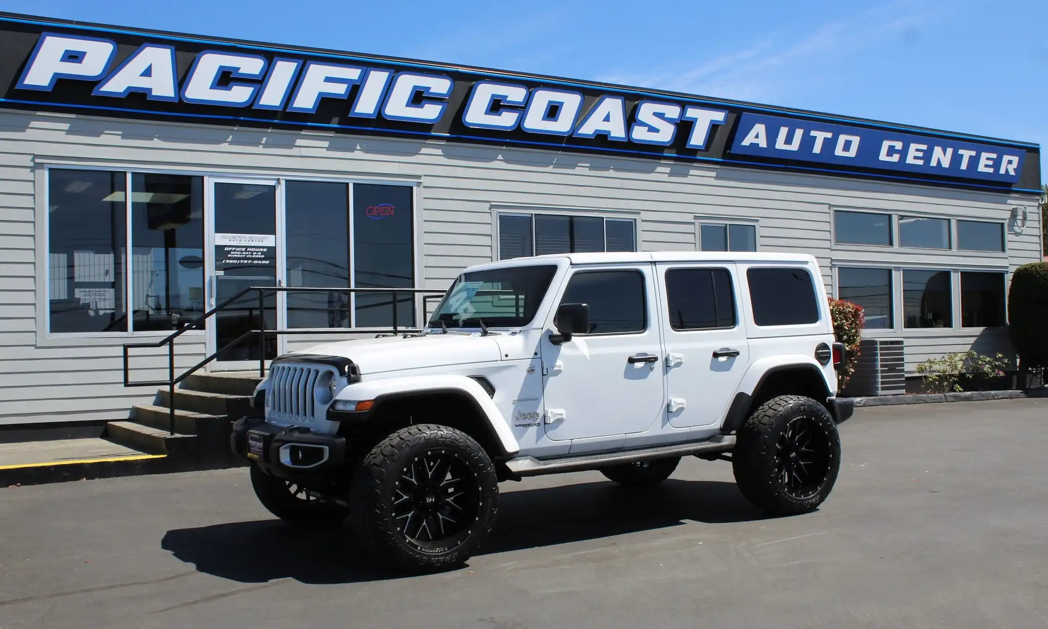 2021 Jeep Wrangler Sahara's photo