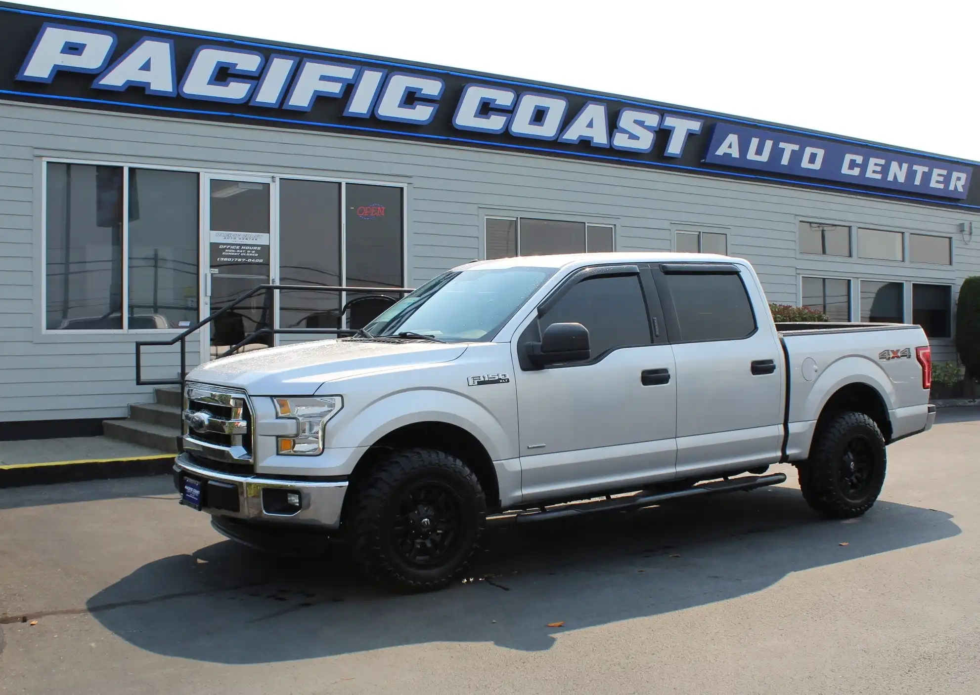 2016 Ford F-150 XLT 4WD SuperCrew 5-1/2' Box's photo