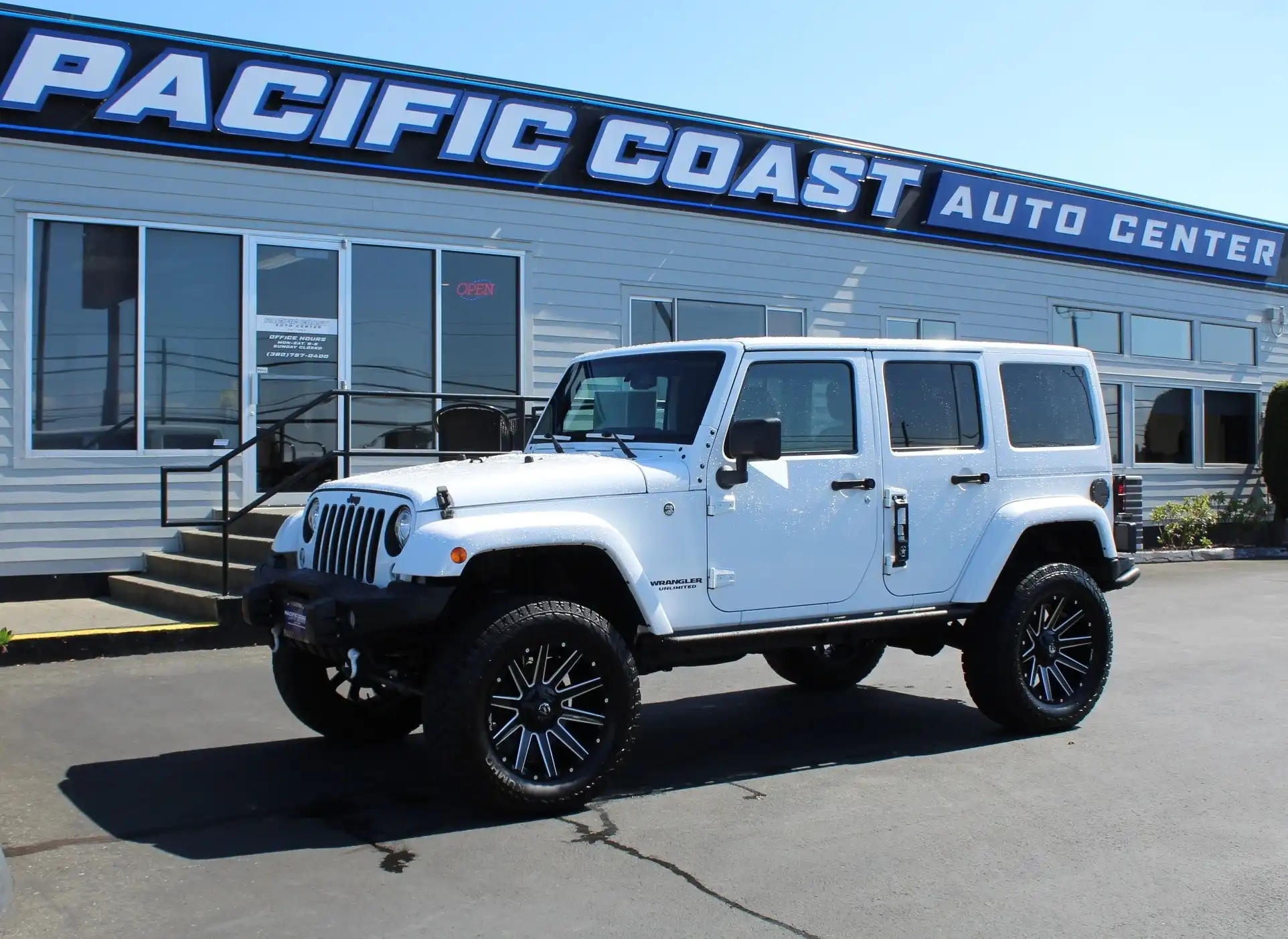 2017 Jeep Wrangler Sahara's photo