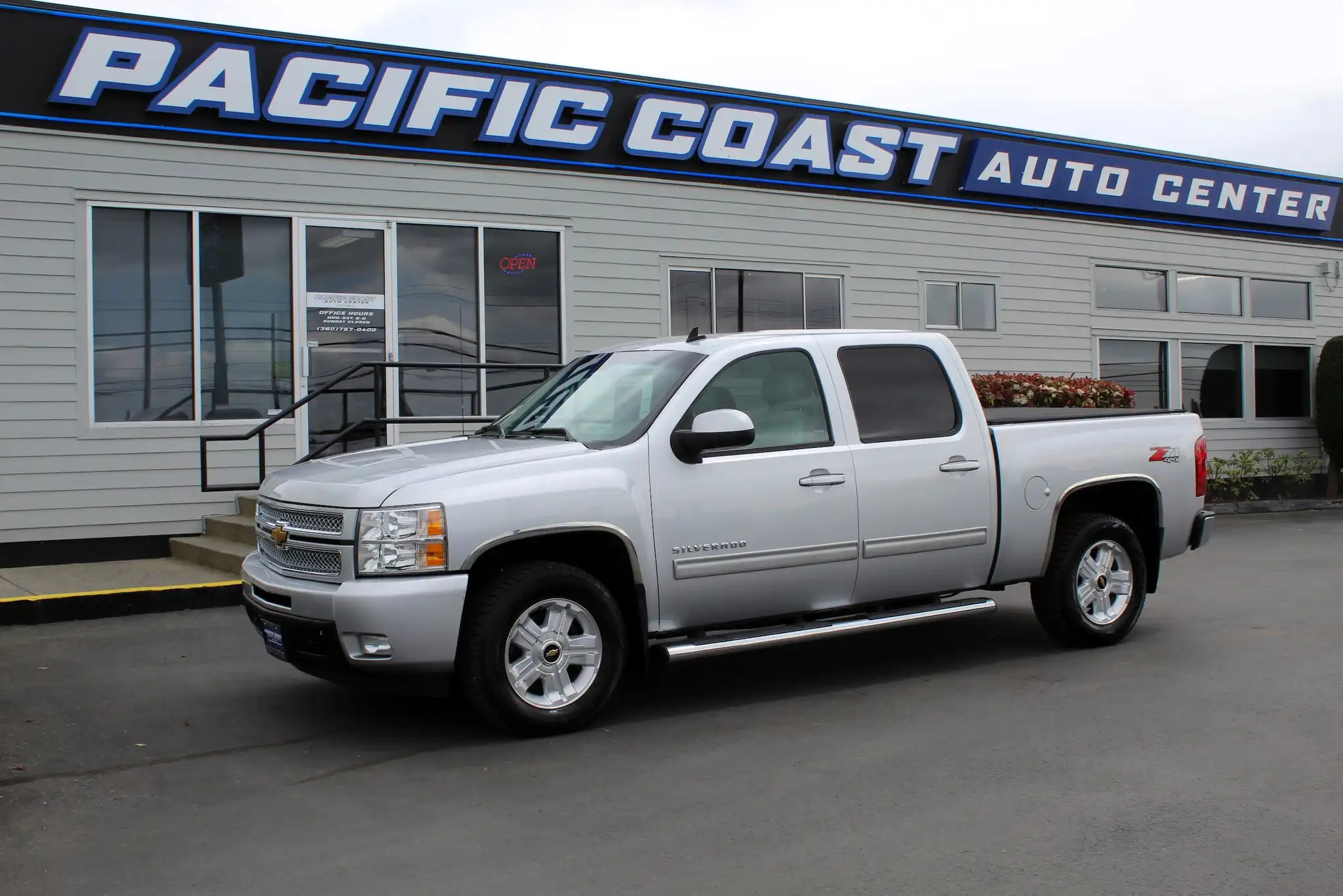 2013 Chevrolet Silverado 1500 LTZ 4WD Crew Cab's photo