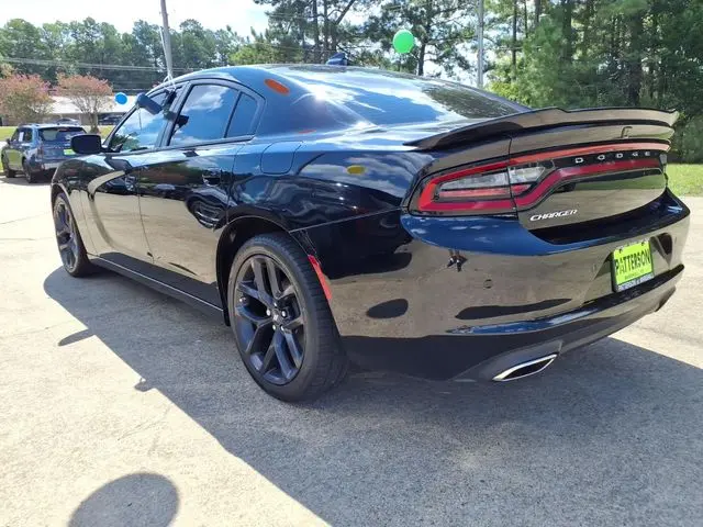 2023 Dodge Charger SXT photo 4