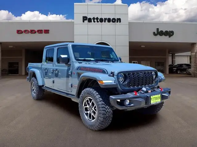 2026 Jeep Gladiator Shadow Ops Auto photo 1