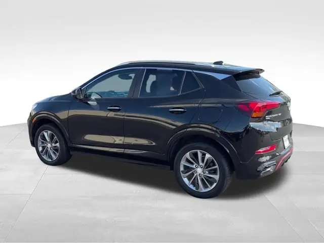 2023 Buick Encore GX Select AWD photo 4