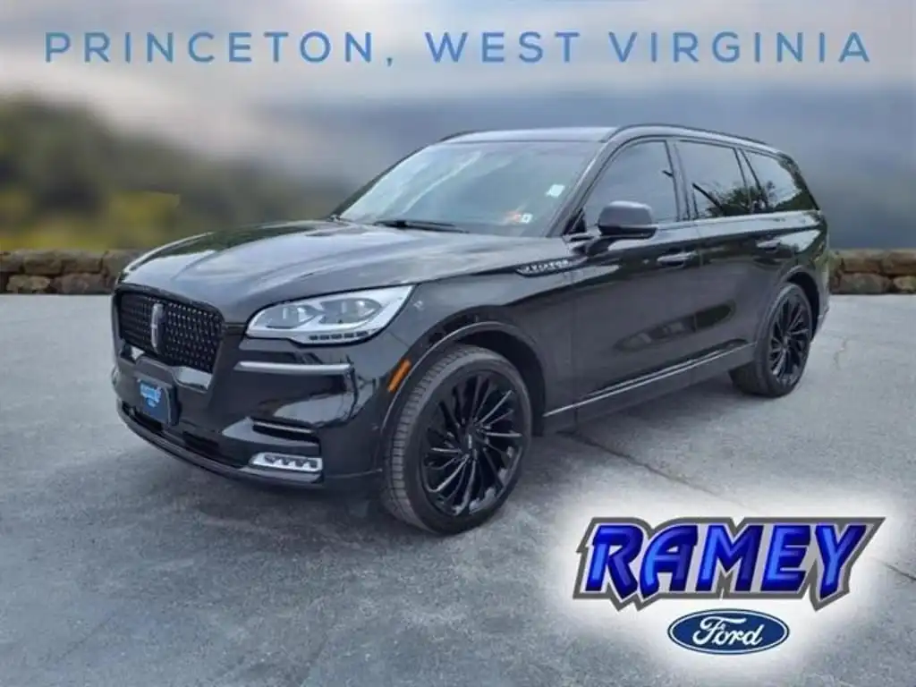 2022 Lincoln Aviator Reserve AWD's photo
