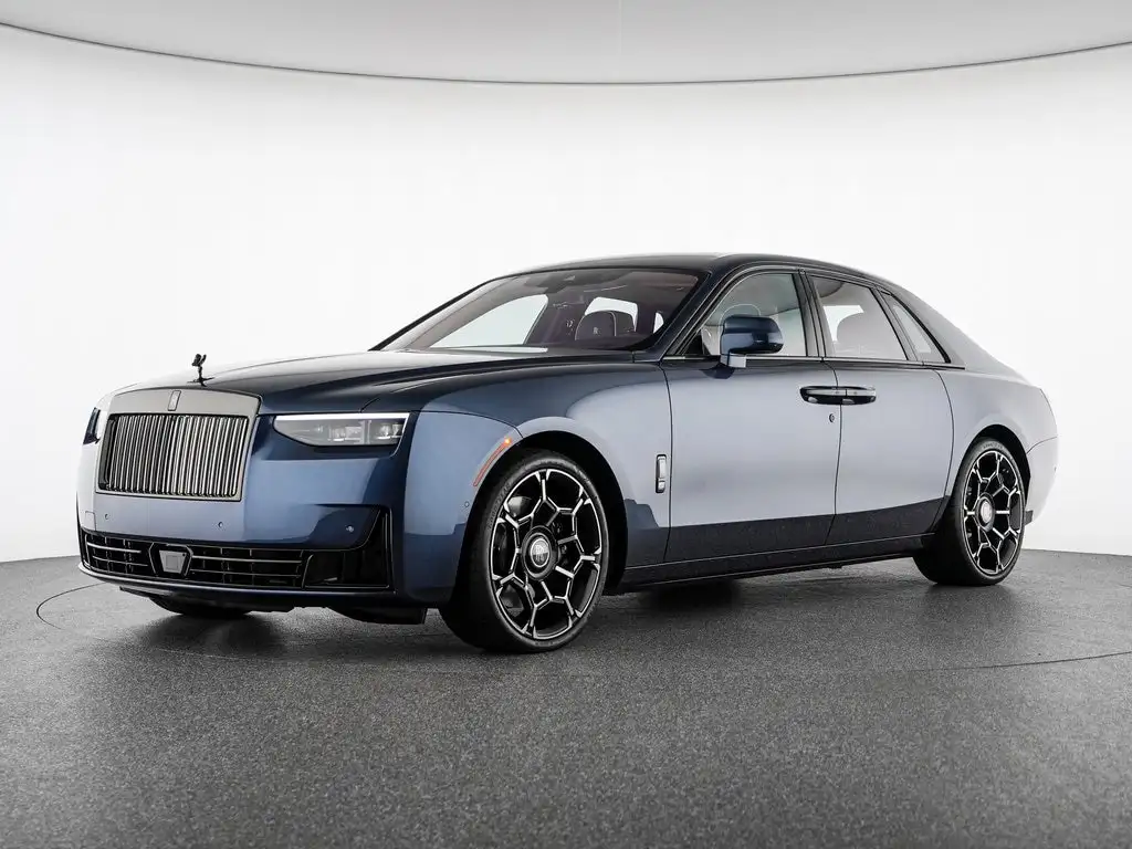 2027 Rolls-Royce Ghost Black Badge's photo