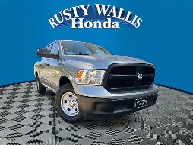 2023 RAM 1500 Classic Tradesman 4WD Crew Cab 5'7's photo