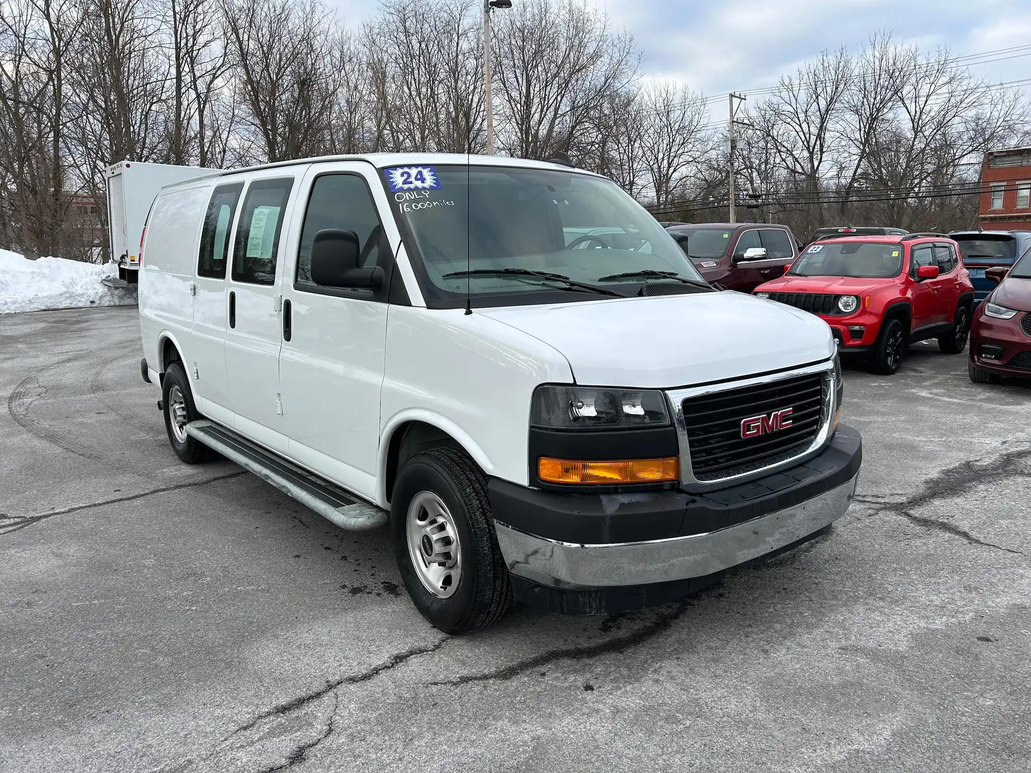 2024 GMC Savana 2500's photo