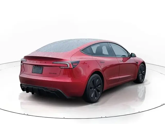 2025 Tesla Model 3 Long Range AWD photo 3