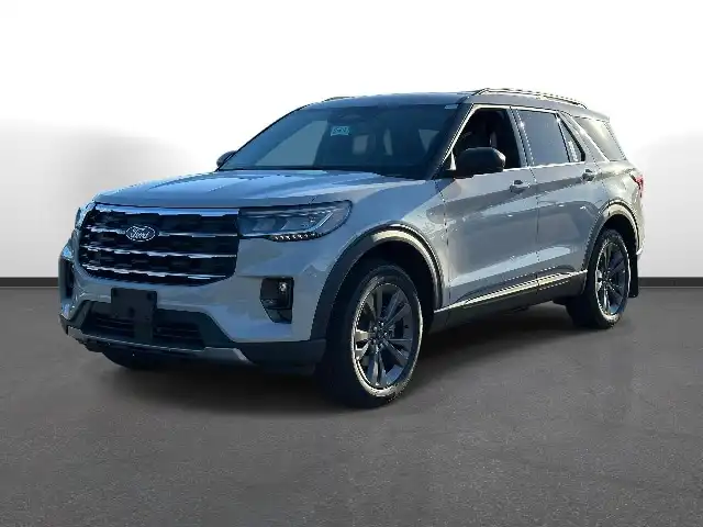 2027 Ford Explorer Active 4WD 100A's photo
