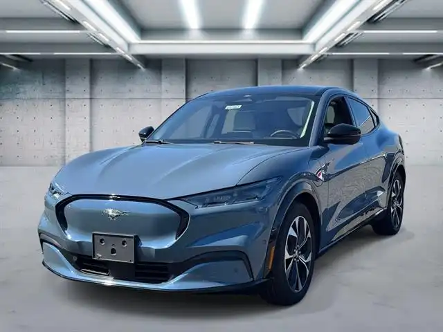 2023 Ford Mustang-Mach-e Premium's photo