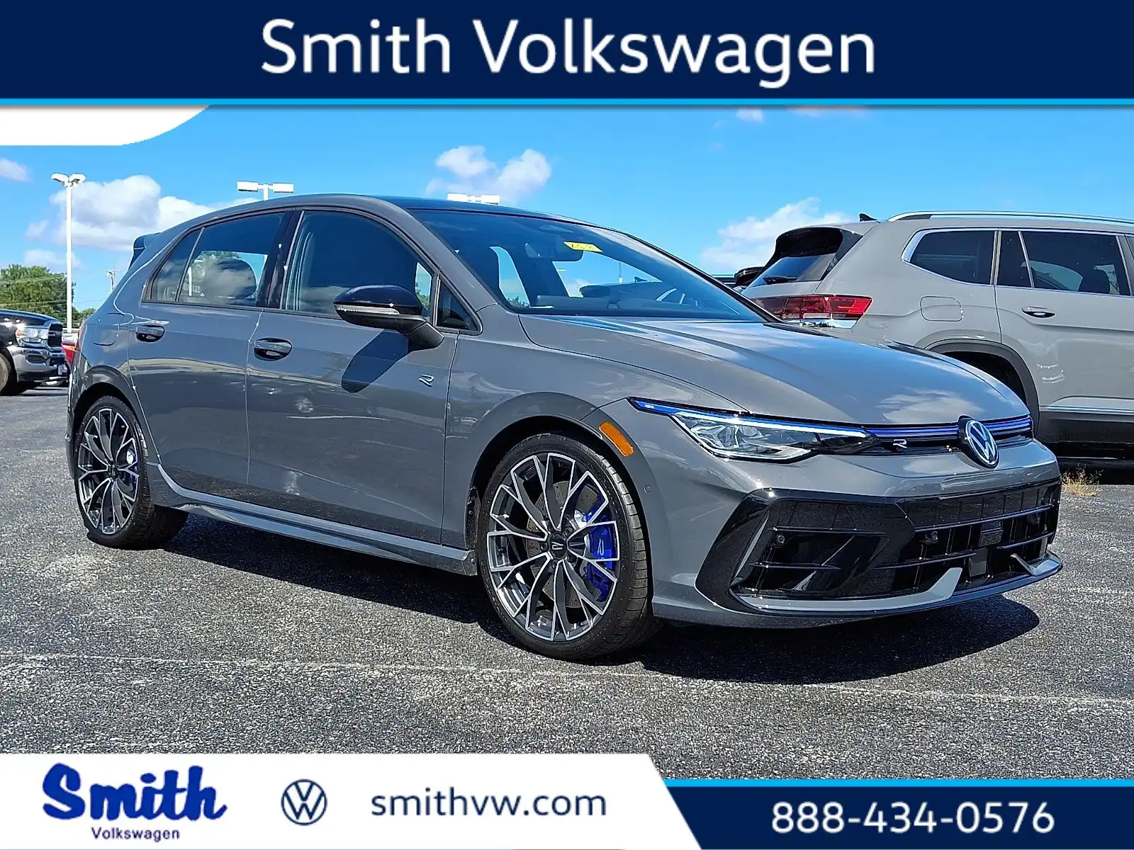 2026 Volkswagen Golf R 4-Door DSG's photo
