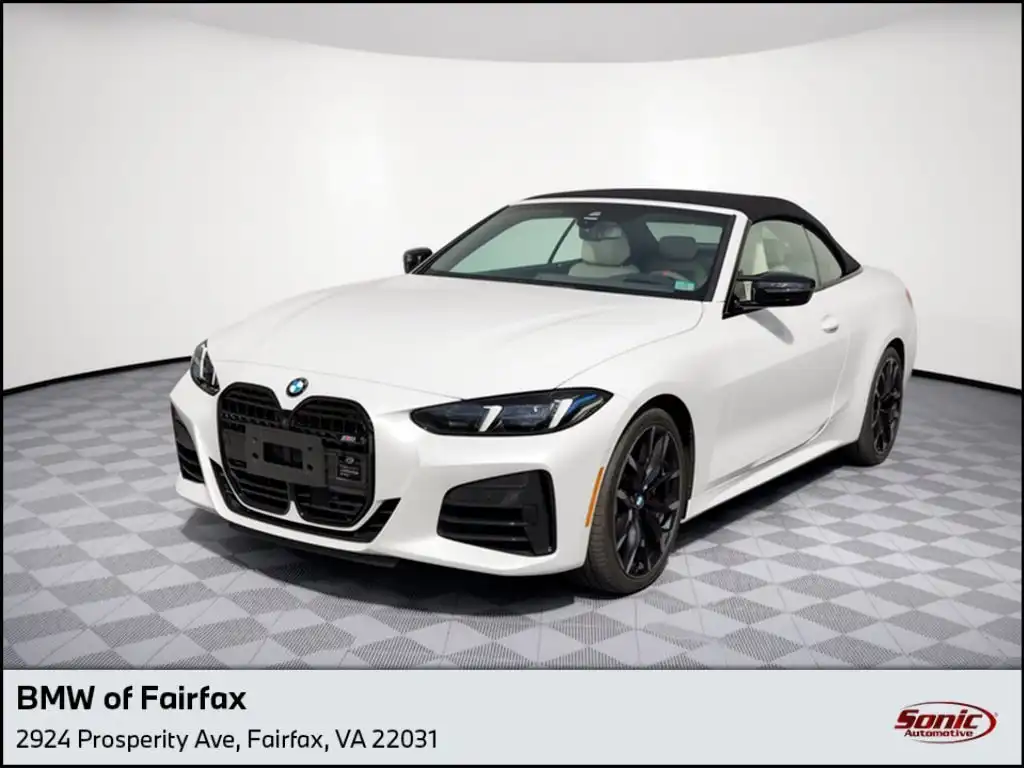 2026 BMW 4 Series M440i xDrive Convertible's photo