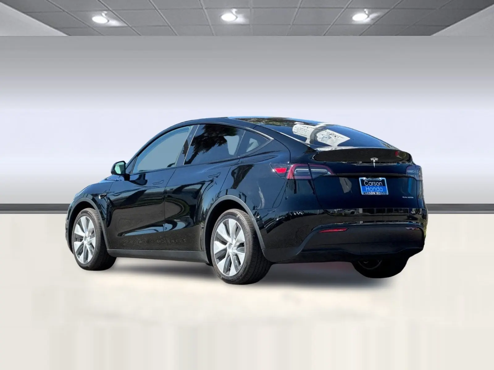 2024 Tesla Model Y Long Range Dual Motor AWD photo 3