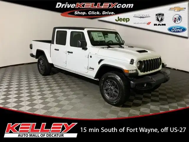 2025 Jeep Gladiator Sport S Auto's photo