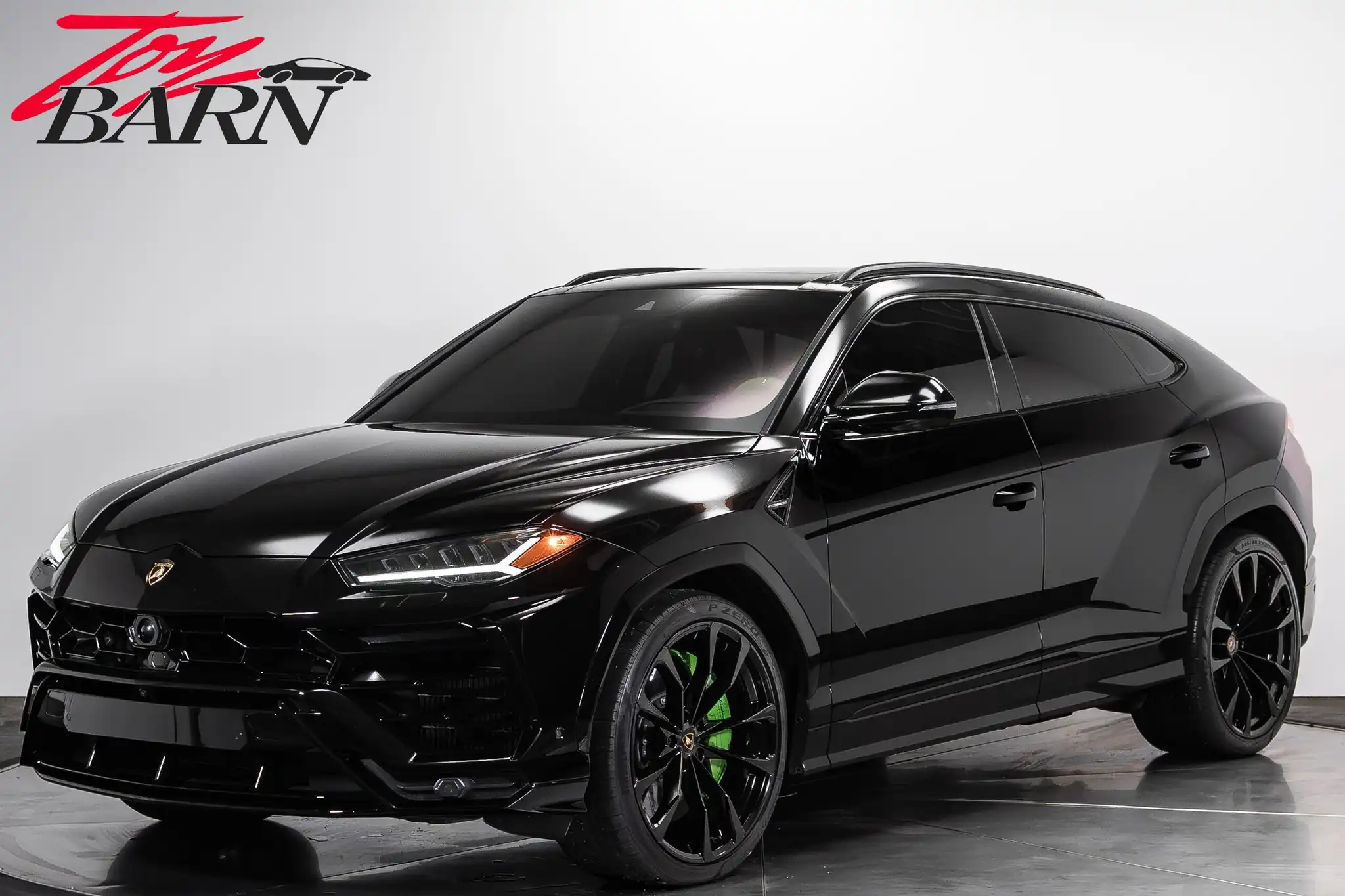 2022 Lamborghini Urus 4.0 V8 Pearl Capsule's photo